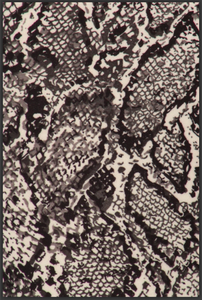 One Size SnakePrint Capri Leggings