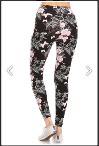 Extra Plus Pink Butterfly Print Leggings