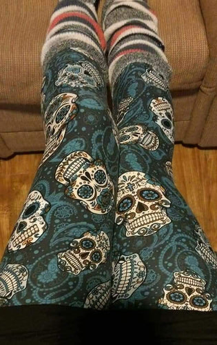 One Size Orange & Blue Sugar Skull Print Leggings