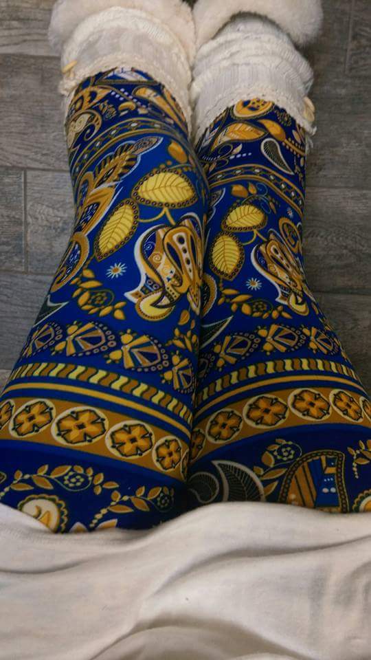 Blue Paisley Pattern Printed Leggings