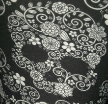 One Size Black & Grey Floral Skull Print on Black Background